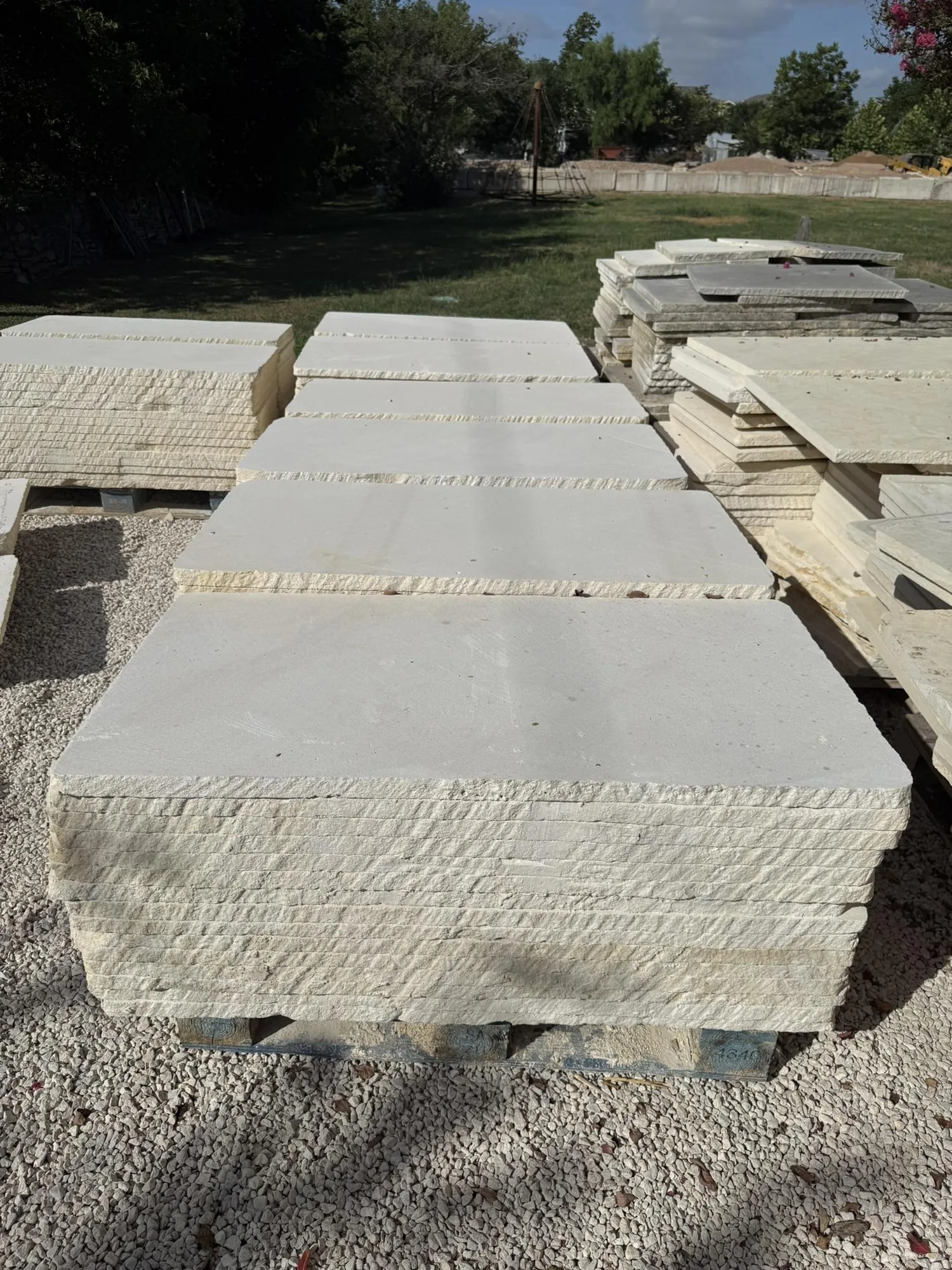2x4x1 1/4 - LIMESTONE SLABS