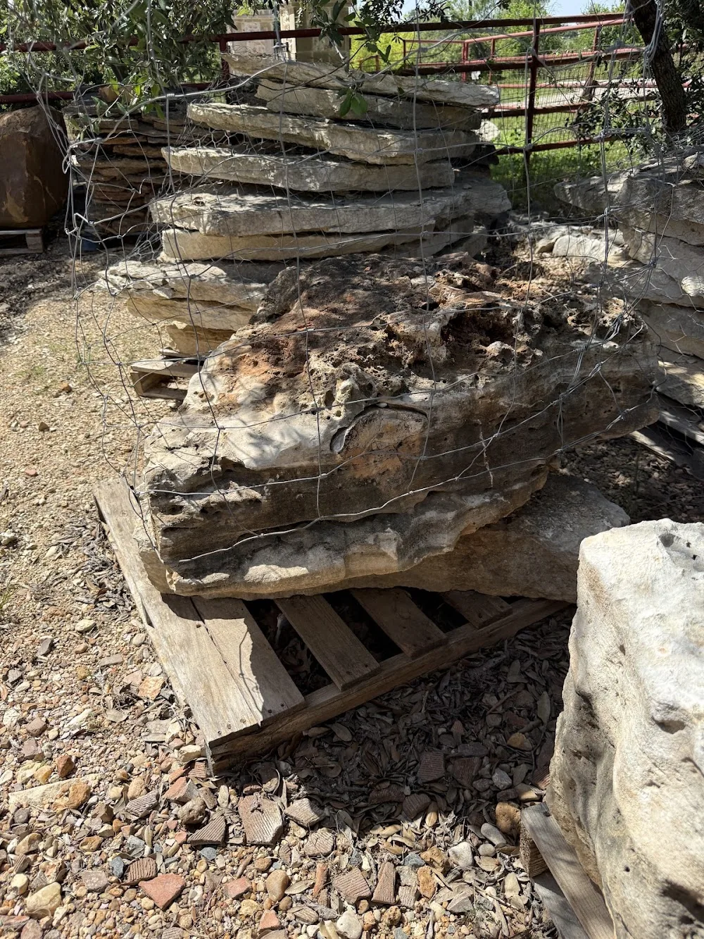 CAVE ROCK BOLDERS
