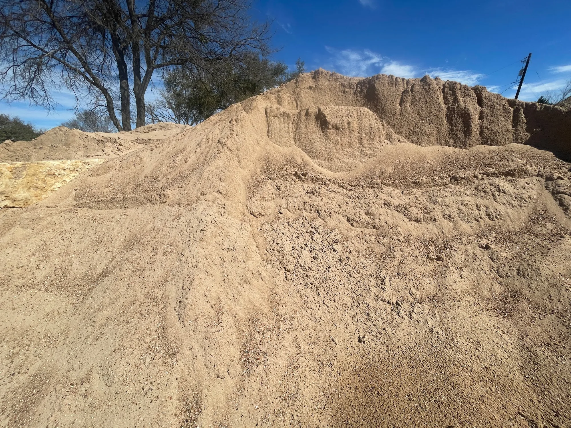 FILL SAND