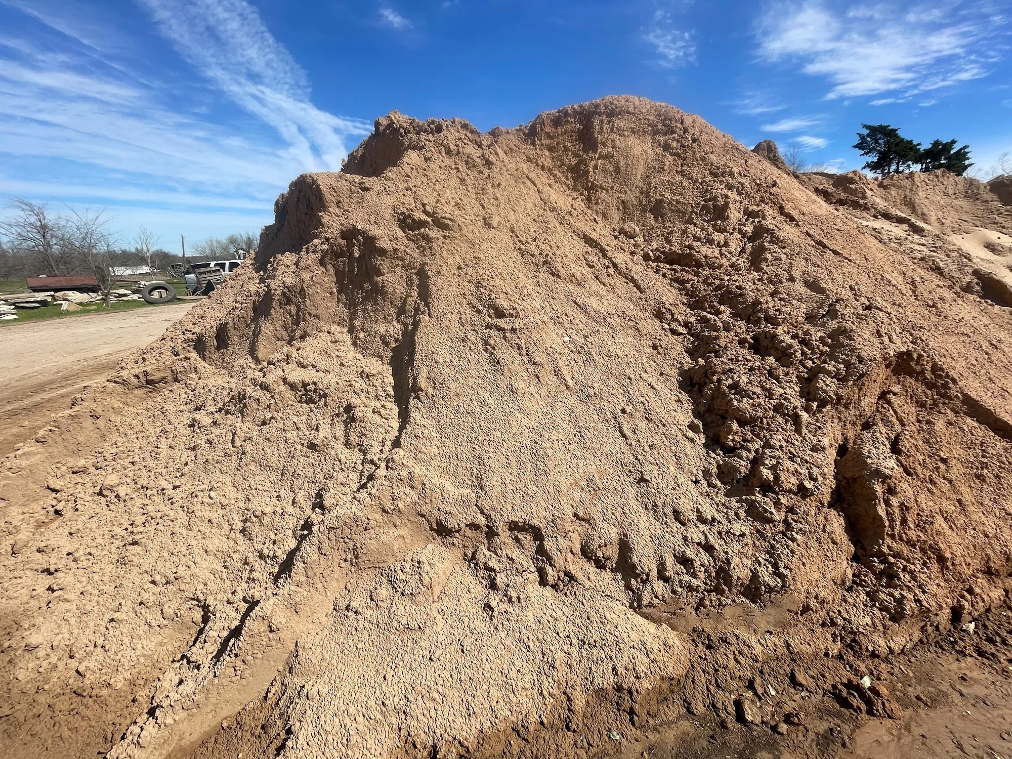 SANDY LOAM